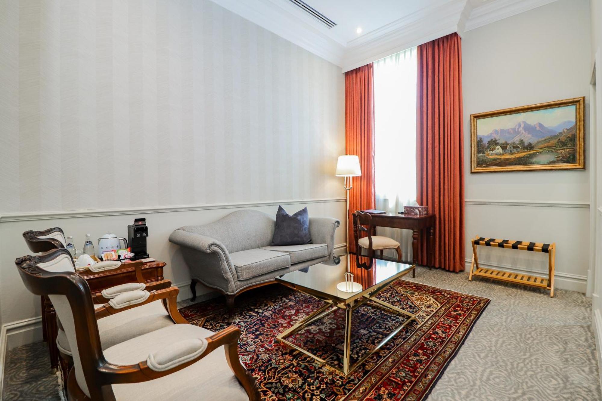 The Monarch Hotel ヨハネスブルグ エクステリア 写真